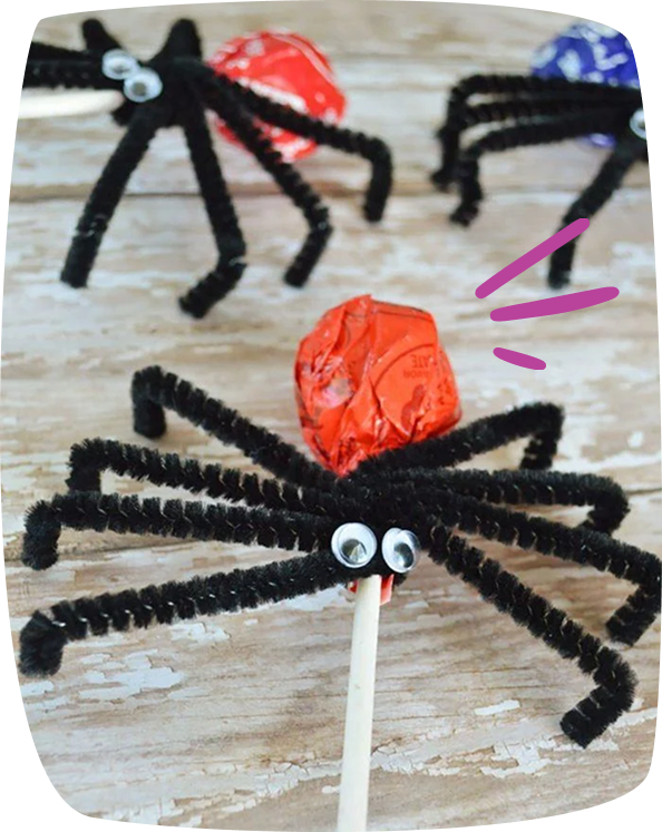 ragni con scovolini e lecca lecca lavoretti di halloween