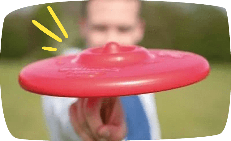 regali bambini 8 anni bambino con frisbee